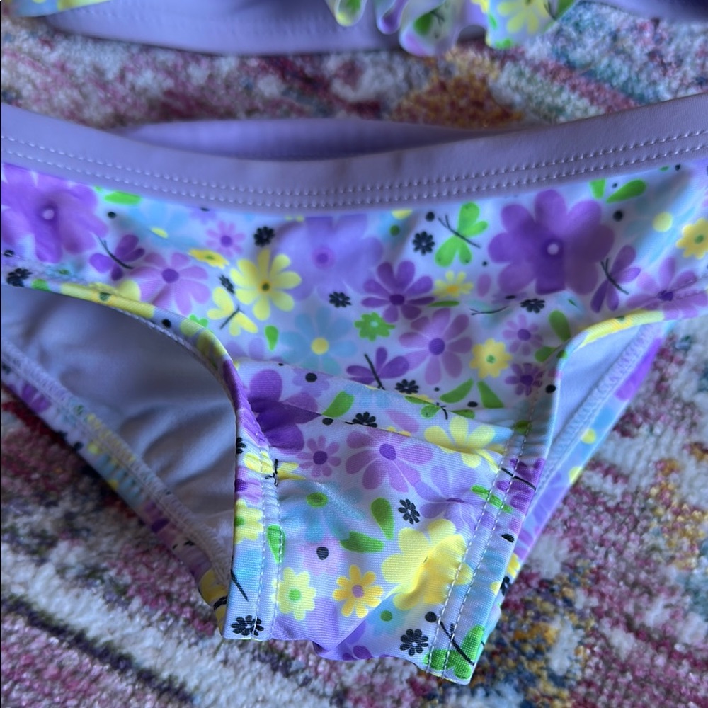 Floral Ruffle Bikini Set - Picture 3 of 5